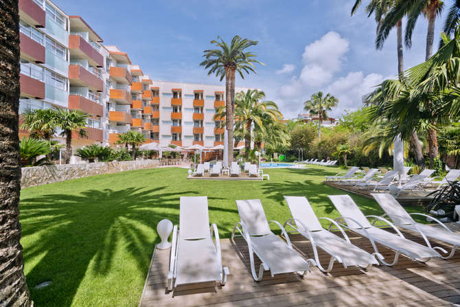 vakantie-naar-Monica Hotel-mei 2025