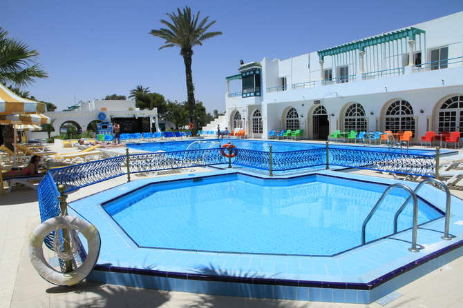vakantie-naar-My Hotel Garden Beach-juni 2025