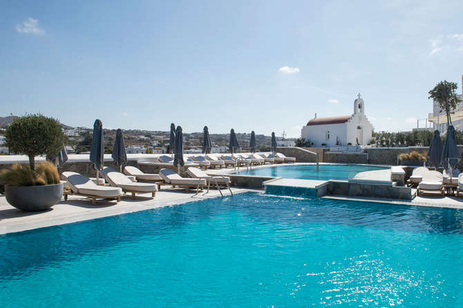 vakantie-naar-Myconian Kyma Design Hotel-mei 2025