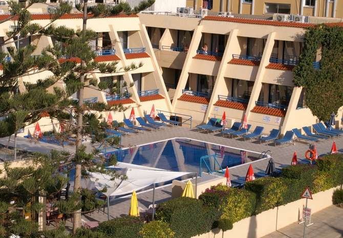 vakantie-naar-Napa Prince Hotel Appartementen-mei 2025