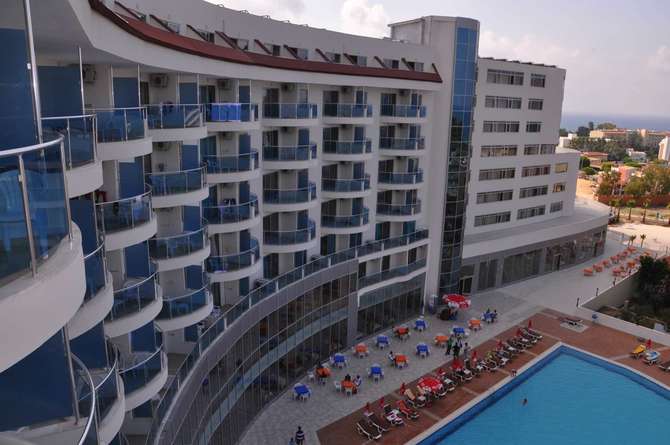 vakantie-naar-Narcia Resort Side-mei 2025