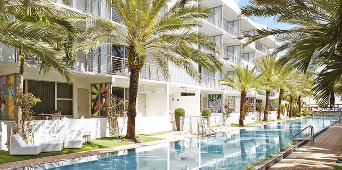 vakantie-naar-National Hotel-mei 2025