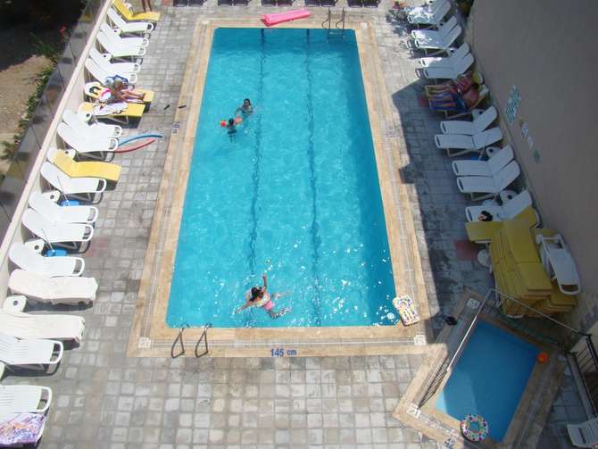vakantie-naar-Nazar Hotel-mei 2025