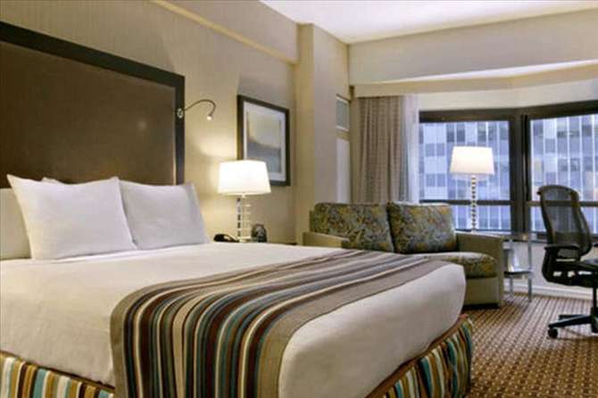 vakantie-naar-New York Hilton Midtown-mei 2025