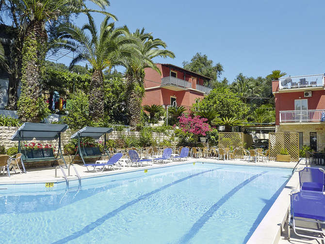vakantie-naar-Oasis Hotel-mei 2025