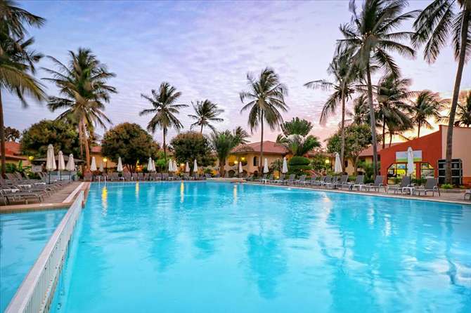 vakantie-naar-Ocean Bay Hotel-mei 2025
