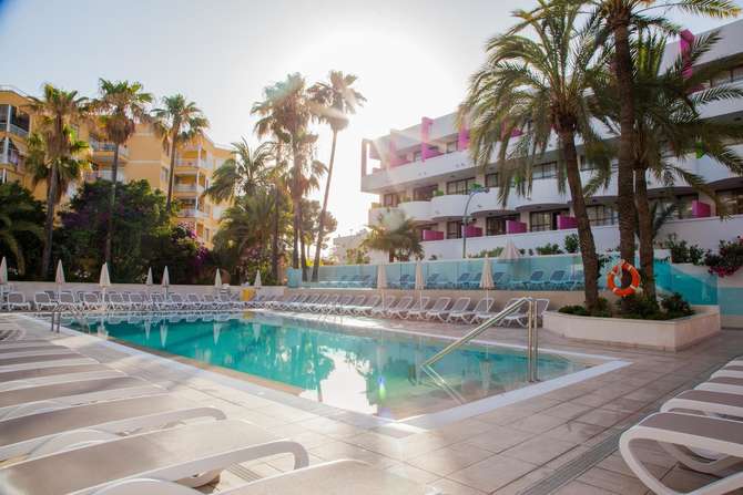 vakantie-naar-Ola Hotel Panama-mei 2025