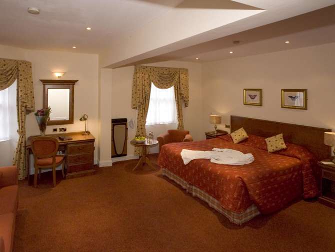 vakantie-naar-Old Waverley Hotel-mei 2025