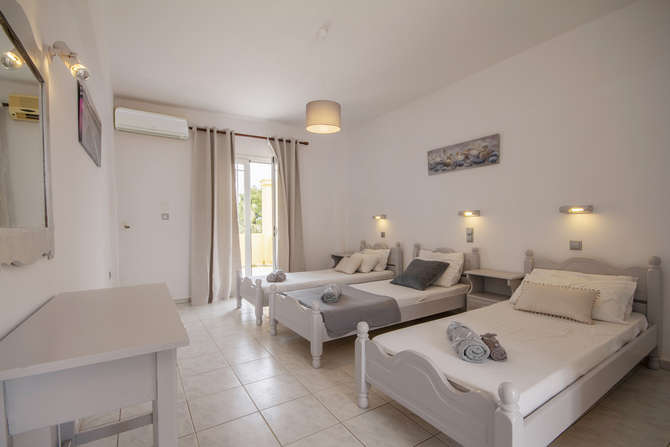 vakantie-naar-Olive Grove Beachfront Kavos-mei 2025