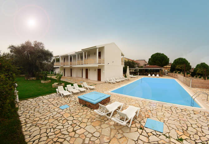 vakantie-naar-Olive Grove Resort-mei 2025