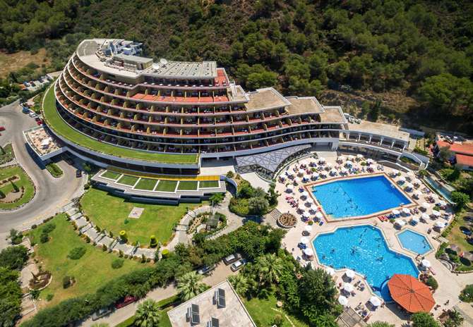 vakantie-naar-Olympic Palace Hotel-mei 2025
