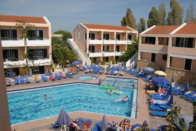 vakantie-naar-Oscar Hotel-mei 2025