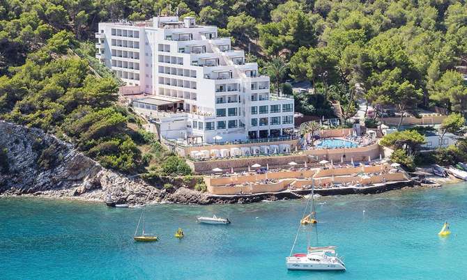 vakantie-naar-Palladium Hotel Cala Llonga-mei 2024