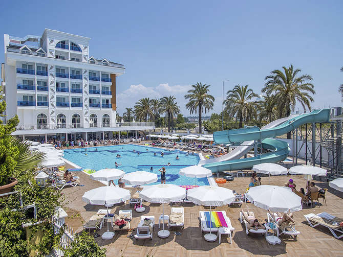 vakantie-naar-Palm World Resort Spa-mei 2025