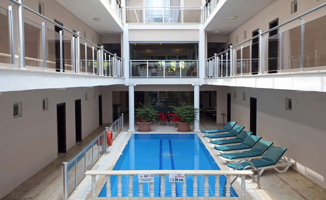 vakantie-naar-Palmiye Beach Hotel-mei 2025