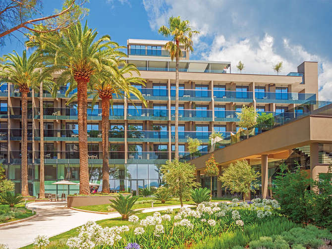 vakantie-naar-Palmon Bay Hotel Spa-mei 2025