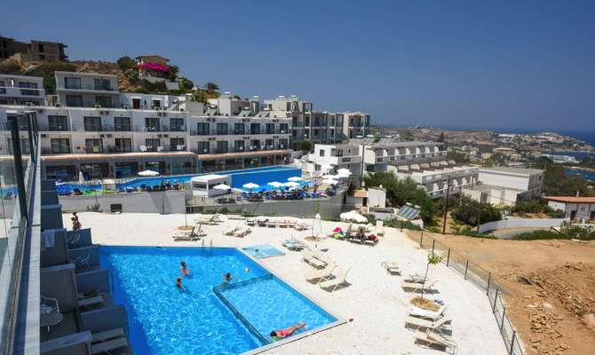 vakantie-naar-Panorama Village Hotel-mei 2025