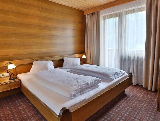 vakantie-naar-Panoramahotel Fliesserhof-mei 2025