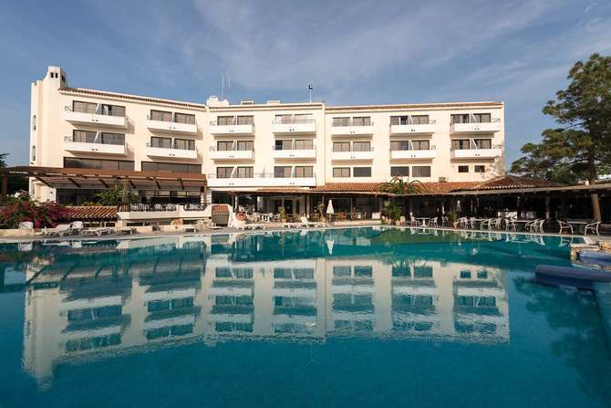 vakantie-naar-Paphos Gardens Holiday Resort-mei 2024