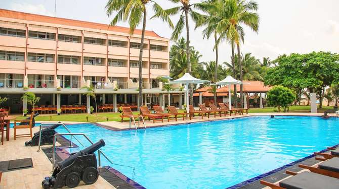 vakantie-naar-Paradise Beach Hotel-mei 2025