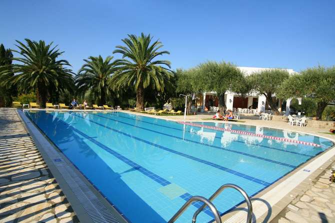 vakantie-naar-Paradise Hotel Corfu-mei 2024