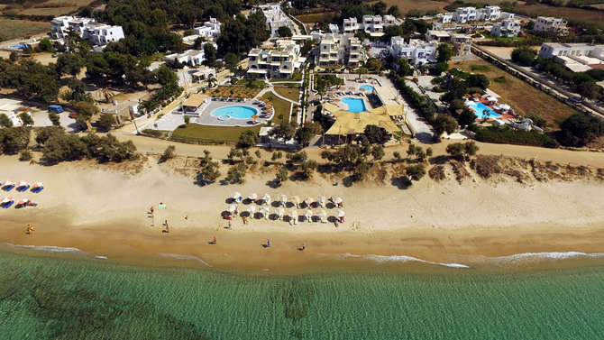 vakantie-naar-Paradiso Plaka-mei 2025
