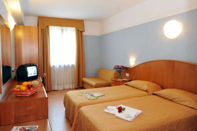 vakantie-naar-Parc Hotel Jolanda-mei 2025