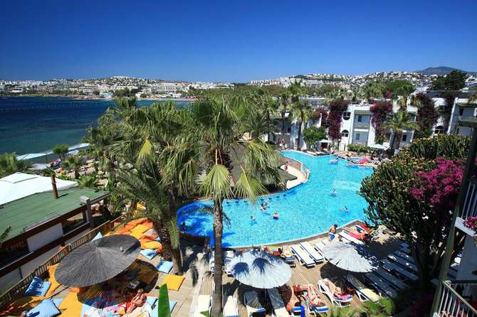 vakantie-naar-Parkim Ayaz Hotel-mei 2025