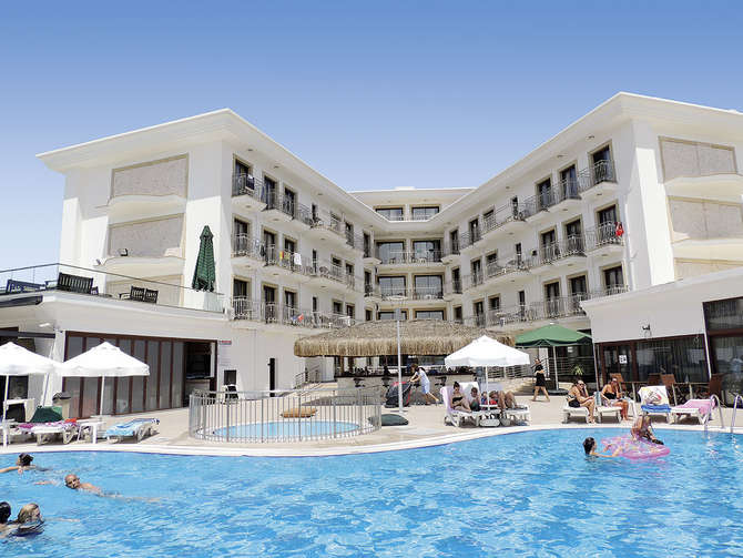 vakantie-naar-Pasa Garden Beach Hotel-mei 2025