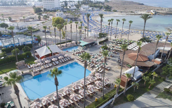 vakantie-naar-Pavlo Napa Beach Hotel-mei 2024
