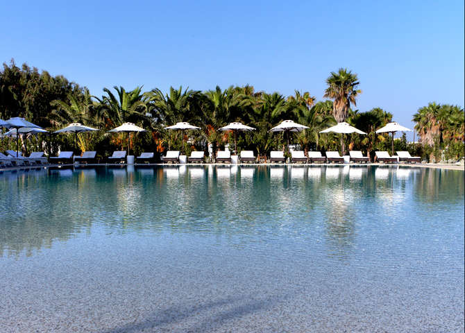 vakantie-naar-Pelagos Suites Hotel Spa-mei 2025