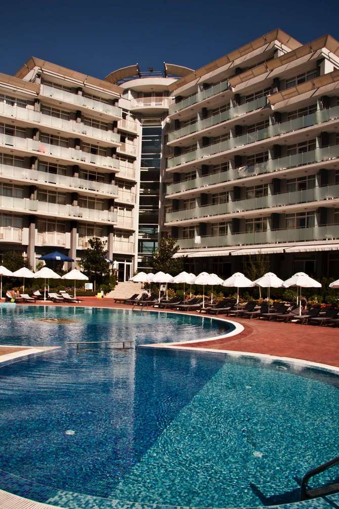vakantie-naar-Perla Sunny Beach-mei 2025