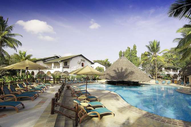 vakantie-naar-Pinewood Beach Resort Spa-mei 2025