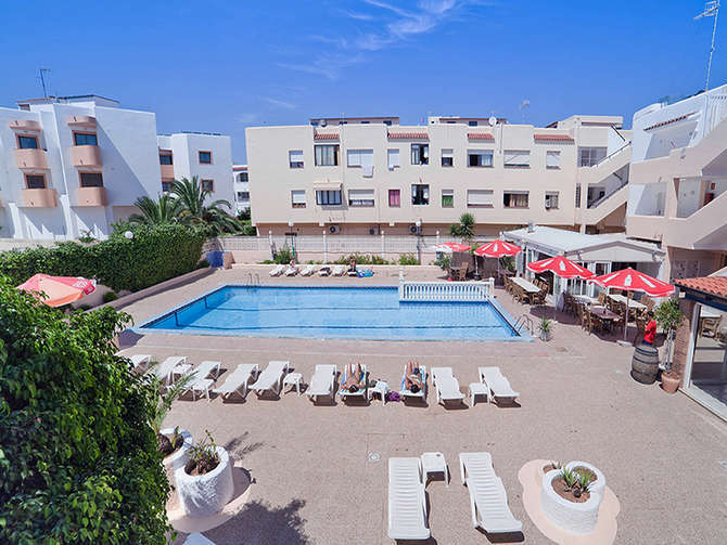 vakantie-naar-Playasol Mogambo Aparthotel-mei 2025
