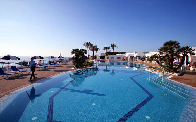 vakantie-naar-Portblue Salgar Hotel-mei 2025