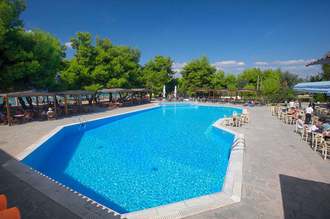 vakantie-naar-Portes Beach Hotel-mei 2025