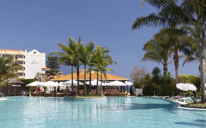 vakantie-naar-Porto Bay Suite Hotel Eden Mar-mei 2025