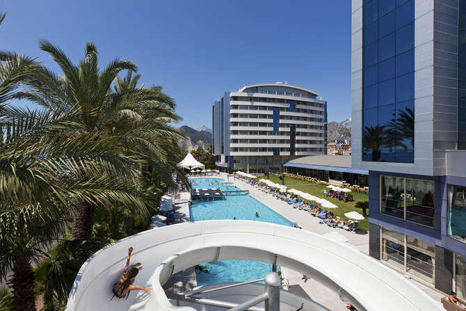 vakantie-naar-Porto Bello Hotel Resort Spa-mei 2024