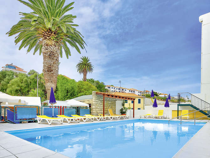 vakantie-naar-Praia Dourada Hotel-april 2024