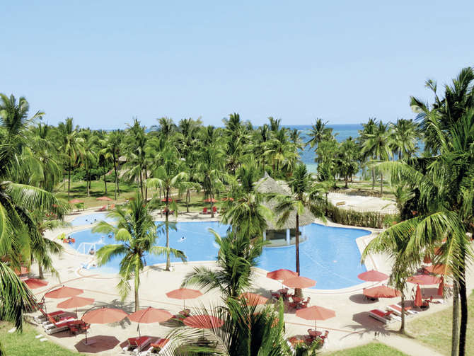 vakantie-naar-Prideinn Paradise Beach Resort-april 2024
