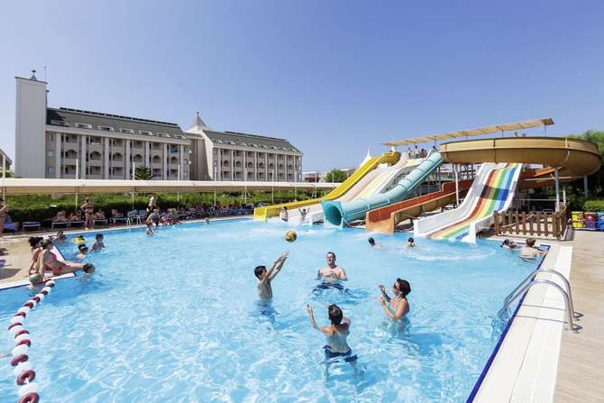 vakantie-naar-Primasol Hane Garden-mei 2025