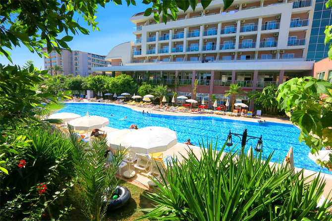 vakantie-naar-Primasol Telatiye Resort-mei 2024