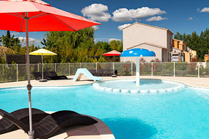 vakantie-naar-Privilege Resort Loustau De Sorgue-mei 2025