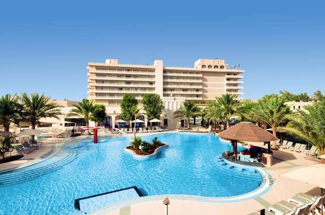 vakantie-naar-Radisson Blu Hotel Resort Al Ain-mei 2024