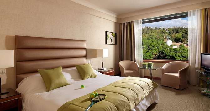 vakantie-naar-Radisson Blu Park Hotel Athene-mei 2025