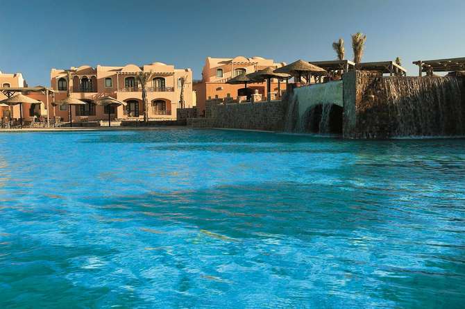 vakantie-naar-Radisson Blu Resort El Quseir-mei 2025
