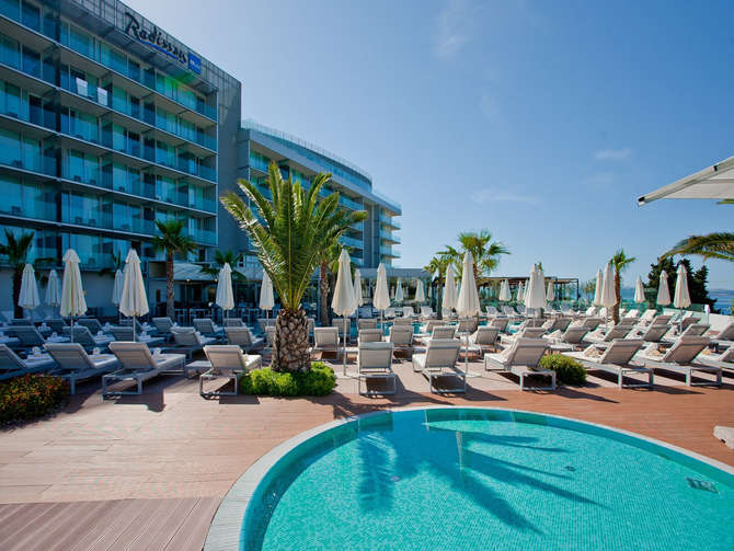 vakantie-naar-Radisson Blu Resort Spa Split-april 2024