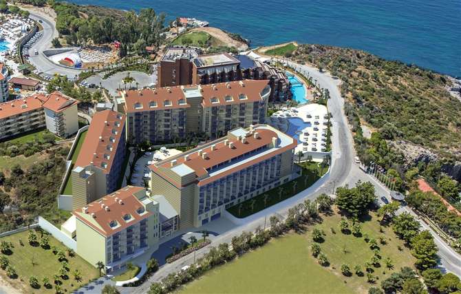 vakantie-naar-Ramada Hotel Suites Kusadasi-mei 2024