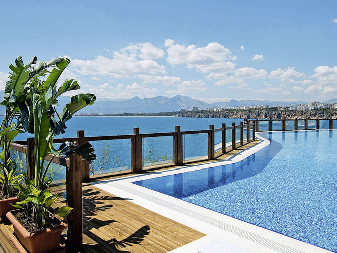 vakantie-naar-Ramada Plaza Antalya-juli 2025