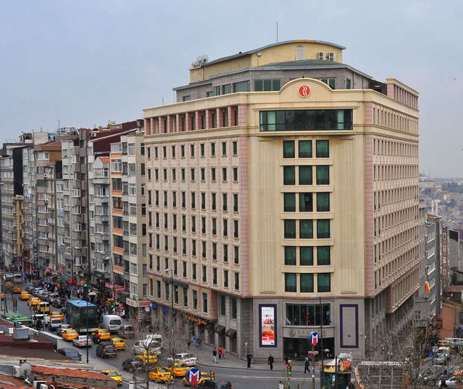 vakantie-naar-Ramada Plaza Istanbul City Center-april 2024